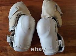 Eric Lindros NHL Philadelphia Flyers Game Used Elbow Pads Set