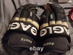 Jarrko Ruutu Pittsburgh Penguins GAME Used Eagle Gloves