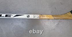 PHOENIX COYOTES Keith Tkachuk game-used/unbroken/autographed stick from 1997-98